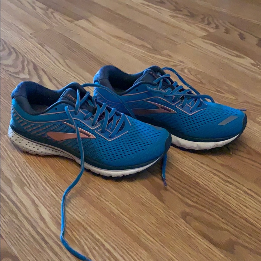 Brooks Ghost 12, size 7, regular width